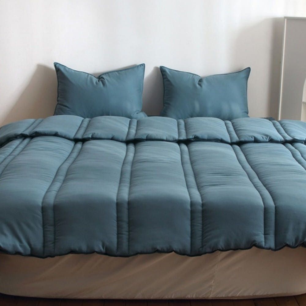 Guy Laroche Simple Semi Microfiber Comforter All Seasons DuPont Sorona Polafil Antibacterial Corn Fiber Quilted Bedding _ Made in Korea